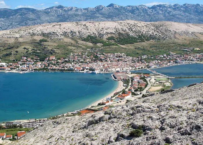 Grosse In Pag Mit Privater Terrasse By Interhome *