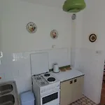 Grosse In Pag Mit Privater Terrasse By Interhome * باغ