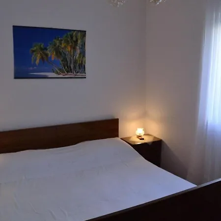 Grosse In Pag Mit Privater Terrasse By Interhome * Pag Town